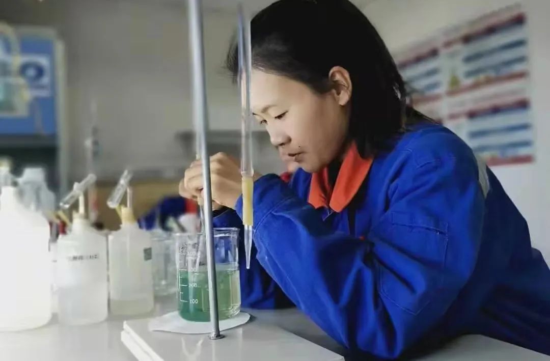 1742807732843889.png 4.png