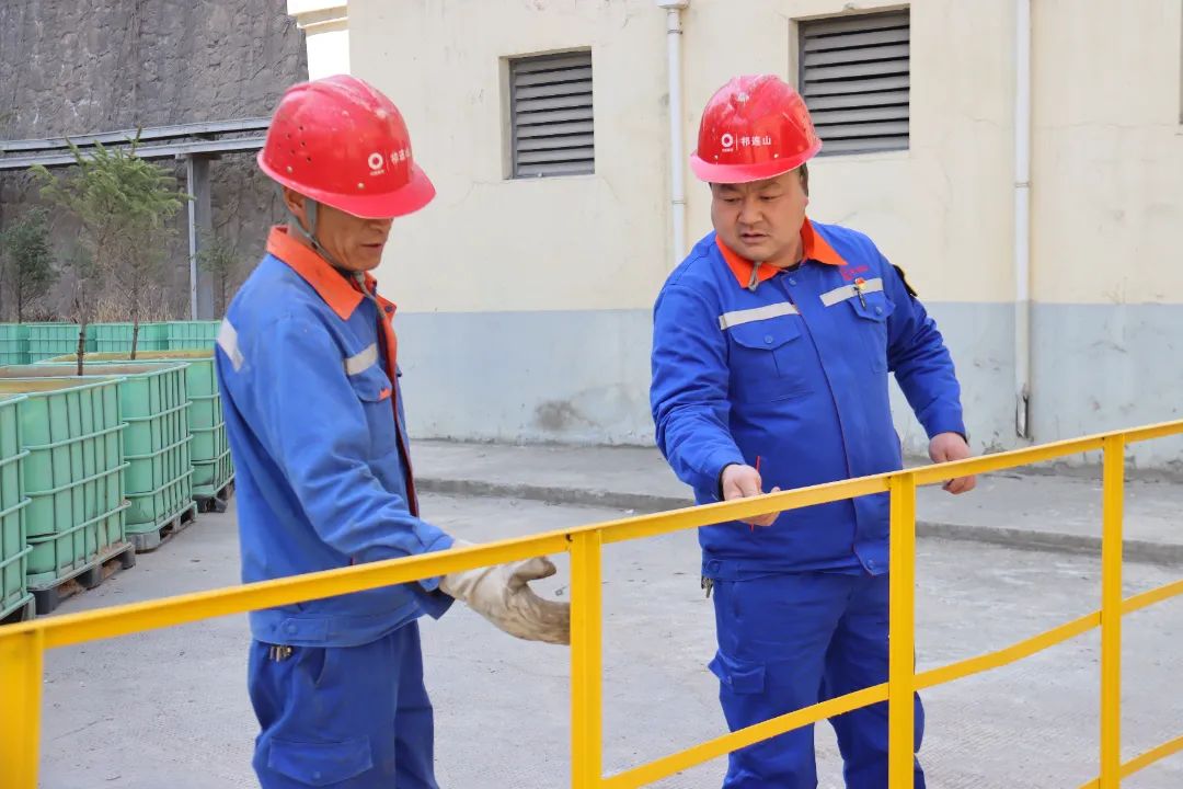 1744038551787463.jpg 2.jpg