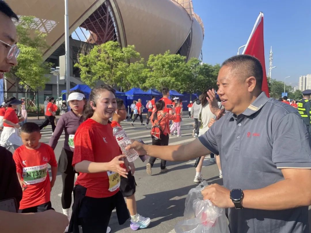 1748165529803464.jpg 蘭馬3.jpg